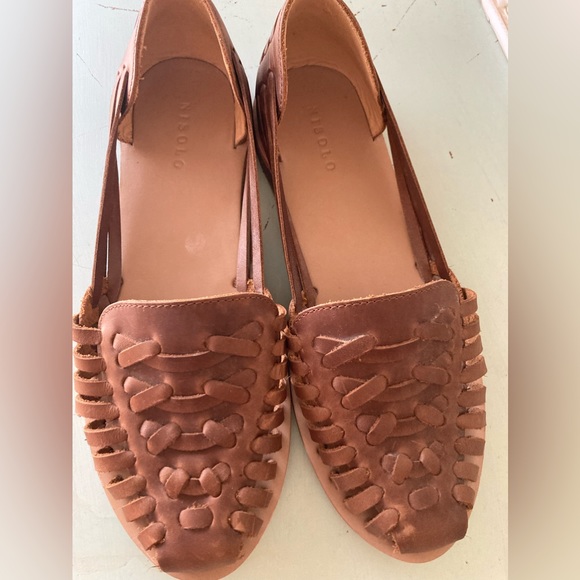 Nisolo Shoes - Nisolo Leather Hurache Sandals